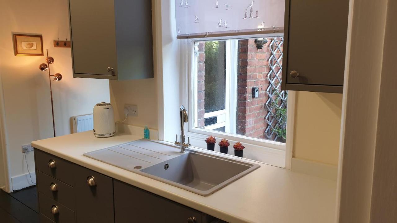 Beautiful Garden Apartment In Leafy St Leonards 5 Mins To Beach Dış mekan fotoğraf