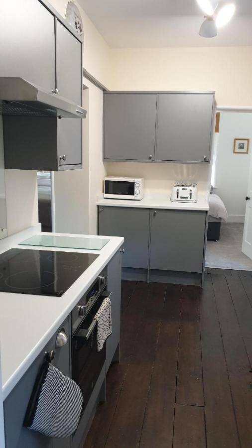 Beautiful Garden Apartment In Leafy St Leonards 5 Mins To Beach Dış mekan fotoğraf