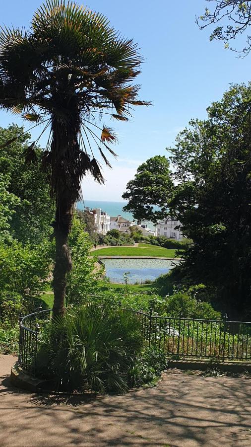 Beautiful Garden Apartment In Leafy St Leonards 5 Mins To Beach Dış mekan fotoğraf
